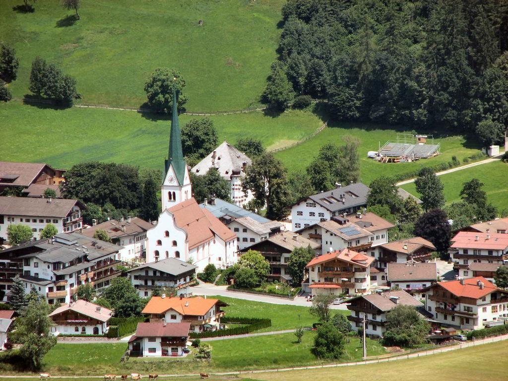 Apart Franz Josef Stumm Kültér fotó